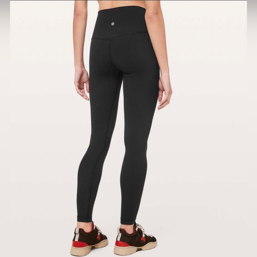 Luluelemon Black High Rise Leggings Size 8